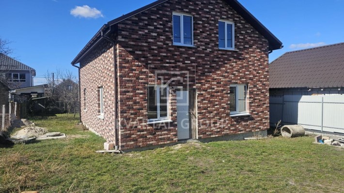 Продам будинок в ​м. Буча,  на вул. Квіткова. - фото 1