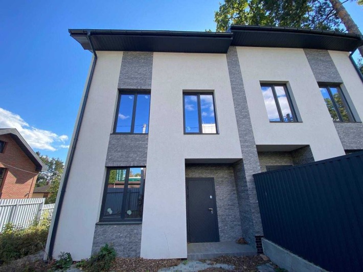 Дуплекс в Районі між Центром та Центральним Парком,на газу! - фото 1