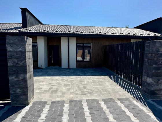 Будинок з власною ділянкою в котеджному містечку. Без комісії Буча