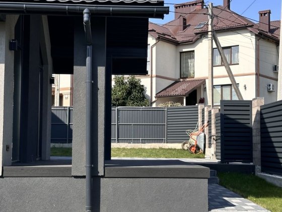 Продається будинок з хорошим ремонтом на пасічній Івано-Франківськ