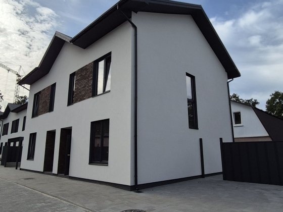 Життя в серці Ірпеня: вихід прямо в парк Дубки, все поруч, 2.8 ділянка Ирпень