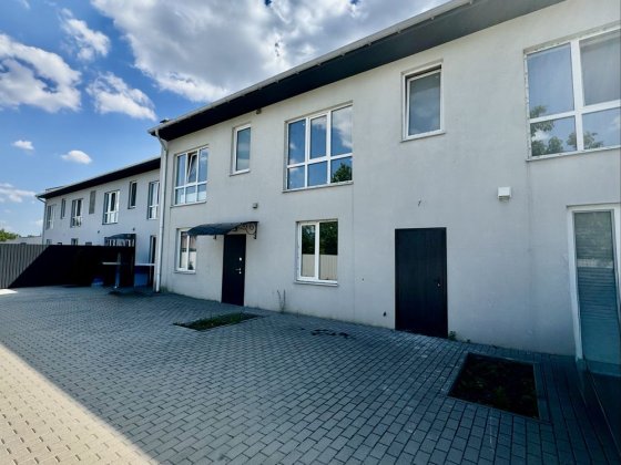 Прожаж ТАУНХАУС  з ТЕРАСОЮ біля центру Борисполя 75м2 . Вигідна ціна Бориспіль