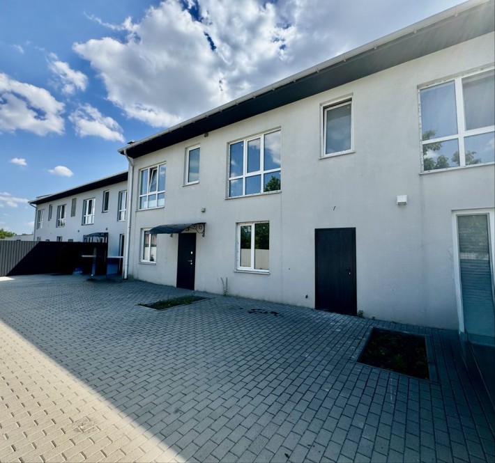 Прожаж ТАУНХАУС  з ТЕРАСОЮ біля центру Борисполя 75м2 . Вигідна ціна - фото 1