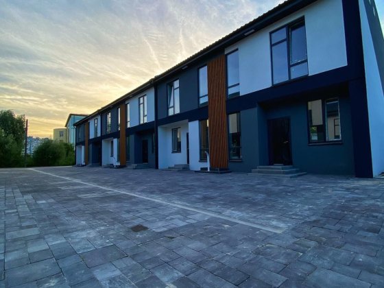 Продам таунхаузи ,можливо продаж під ЄОселю,Сертифікати! Бориспіль