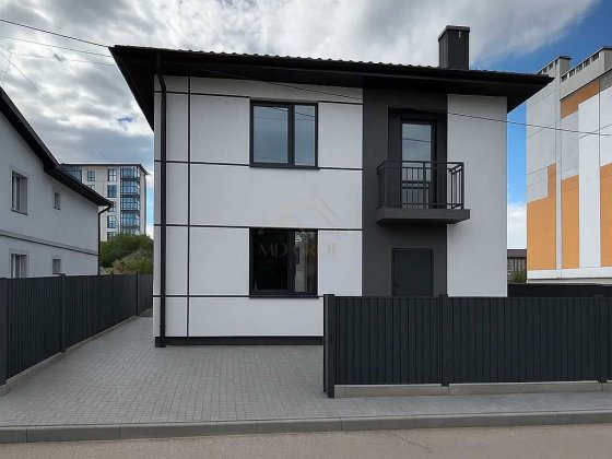 Продаж особняка 120м2 з ГАРАЖЕМ в центрі Івано-Франківська Івано-Франківськ