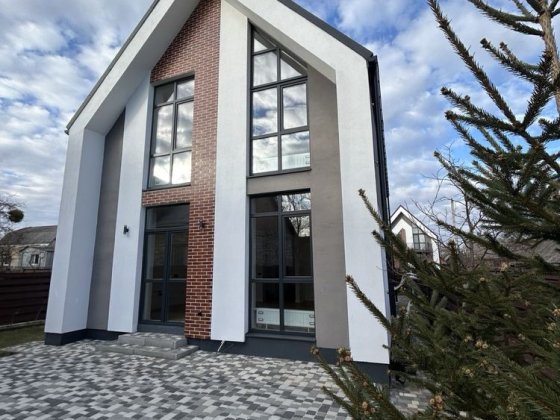 Якісний будинок з новим ремонтом! Буча