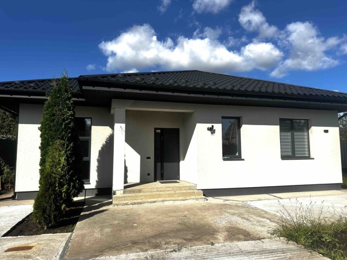 Продаж будинку  130 м² - фото 1