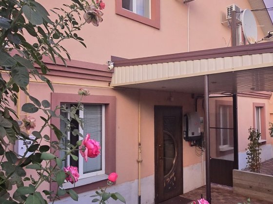 Продам будинок з сонячною станцією Залізничне селище Белая Церковь