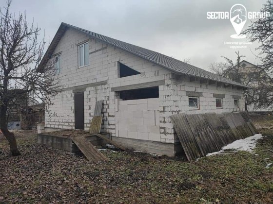 Центр, 155м.кв., 8 соток. Бориспіль