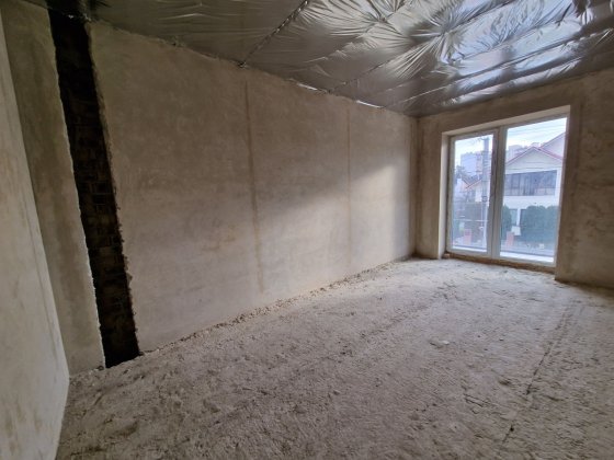 Продаж дуплеса неподалік  кінотеатру  Космос 160м2 гараж 3,9 сот.землі Івано-Франківськ