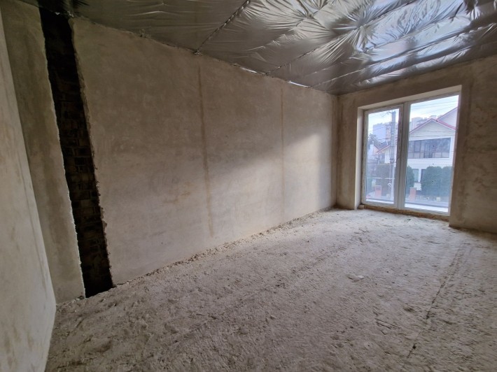 Продаж дуплеса неподалік  кінотеатру  Космос 160м2 гараж 3,9 сот.землі - фото 1