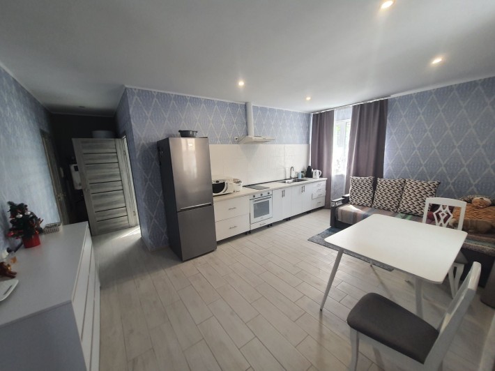 Продам Новий Будинок,  10 соток, ремонт , є оселя,  сертифікат - фото 1