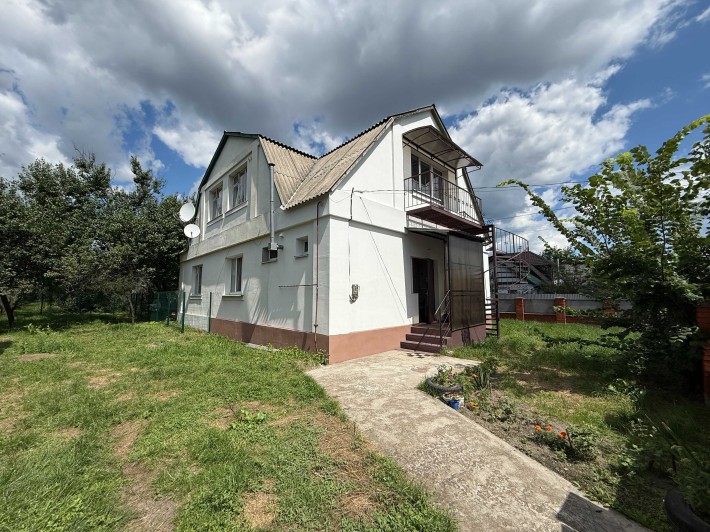 Продаж Будинку в Бучі  з ремонтом. ЖД Вокзал, школа - фото 1