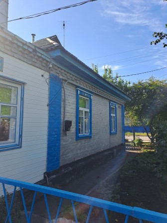 Продам капитальный кирпичный дом - фото 1