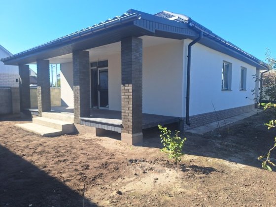 Будинок 95 м з терасою на  5 сотках  САМИЙ ЦЕНТР права сторона Бориспіль