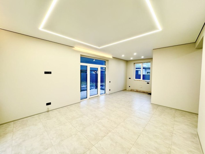 Будинок в котеджному містечку центральна частина м.Бориспіль - фото 1