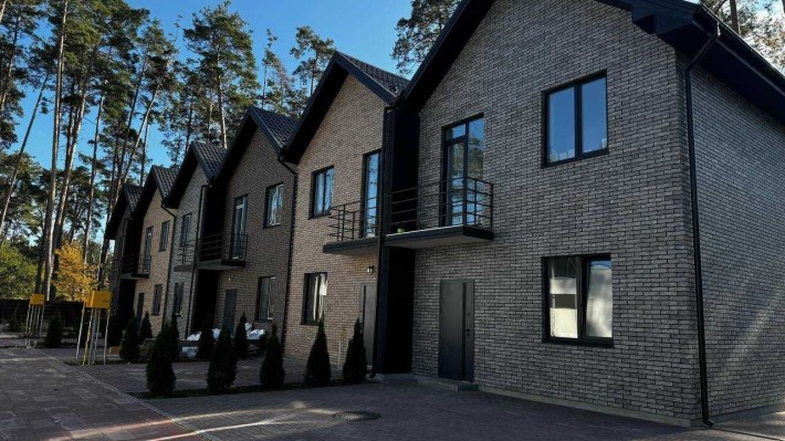 Продаж Таунхауса в затишній Бучі Газ Центральні комунікаціі - фото 1