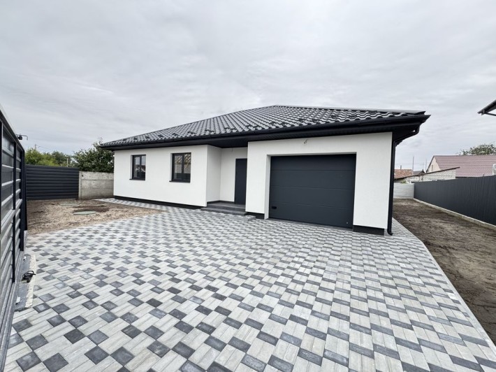 Будинок з ГАРАЖЕМ та ТЕРАСОЮ 120м2 на 5 сот. вул. Лісна - фото 1