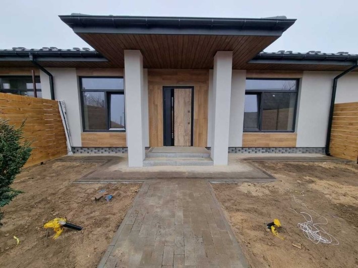 Продаж таунів Буча. Центр - фото 1