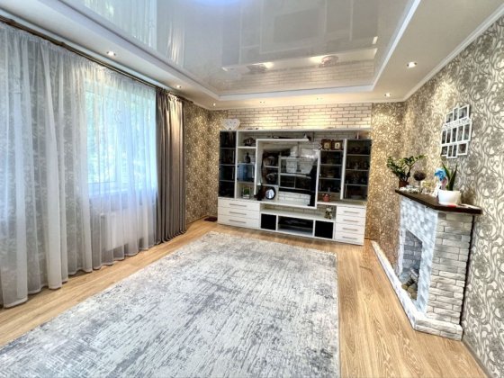 Укомплектований будинок з гаражем Бориспіль