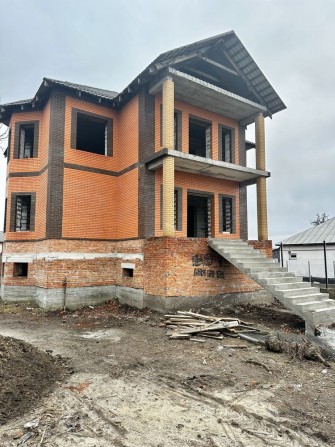 Продаж будинку в центрі Борисполя - фото 1