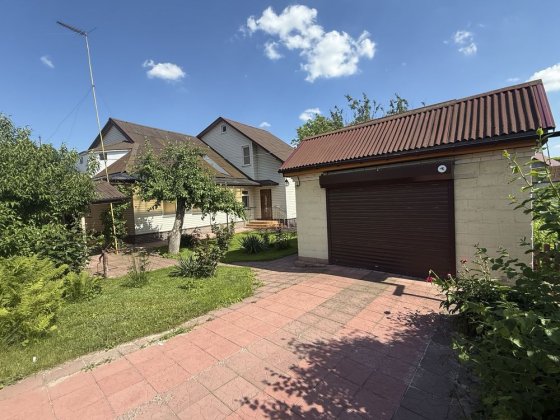 Будинок по вул. Садова Бориспіль