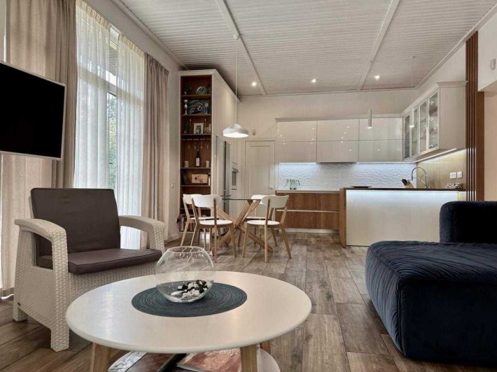 Продаж,Будинок/вул.Коновальця, Буча,275 000 $,140 м²,10 соток - фото 1