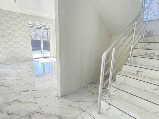 Новий БУДИНОК 120 кв.м.з РЕМОНТОМ + ТЕРАССА НА 5 сотках Бориспіль