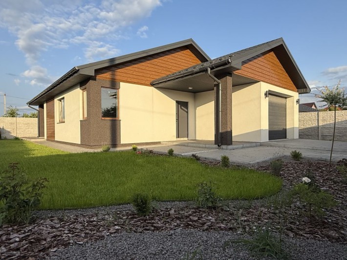 Продаж будинку біля недільного ринку ( 130 кв.метрів) - фото 1