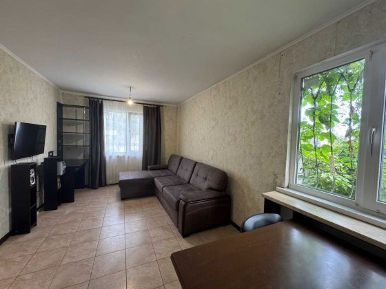 Сертифікат Так Два окремі будиночки з ремонтом на ділянці 6 соток Буча