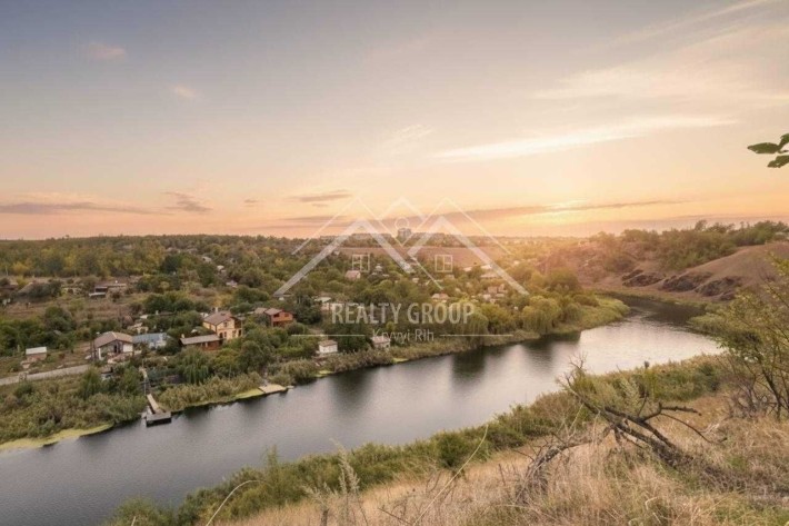 Будинок з видом на річку, ЦМ район - фото 1