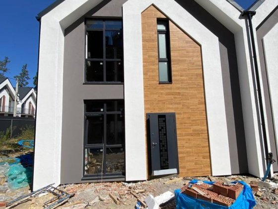 Таунхаус з великою ділянкою . Тиха лісова докація !!! Ірпінь