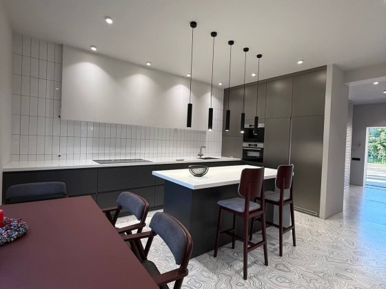 Сучасний будинок в Лісовій Бучі Буча