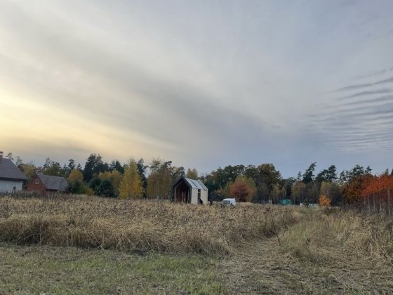 Ділянка серед лісу з будиночком. Торг Бориспіль