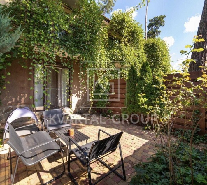 продаж таунхауса з ремонтом в супер локації біля Центрального парку - фото 1