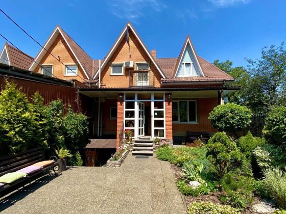 Продаж сучасного Апарт-готелю (житловий фонд) центр міста Кременчук Кременчук