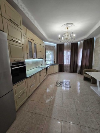 Продаж двоповерхового будинку з новим ремонтом. Терміново! - фото 1