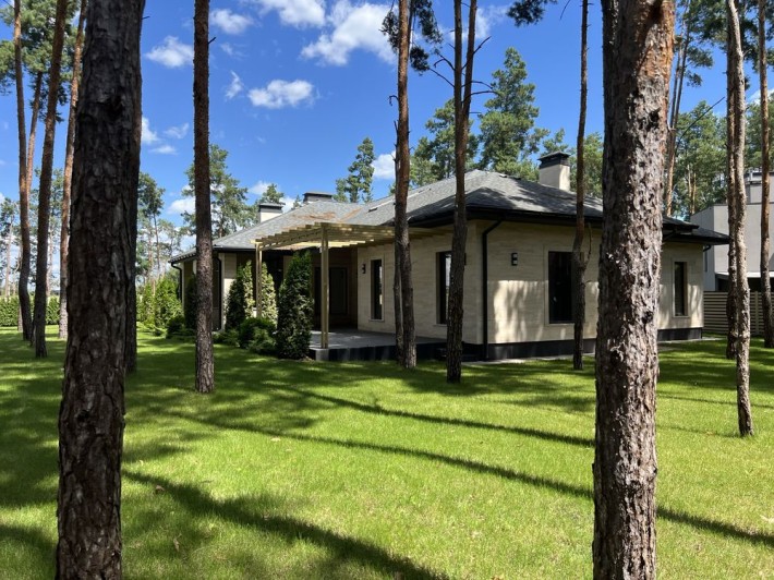 ТОРГ! КОТТЕДЖ - 285 м, 15 соток, ДВОЙНОЙ СВЕТ, фасад ТРАВЕРТИН! - фото 1