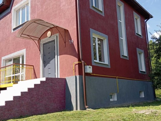 Продается тёплый дом коттедж с подвальными помещениями Бориспіль