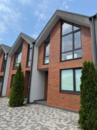 Таунхаус з центральними комунікаціями, газ - фото 1