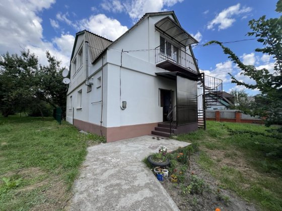 Продаж будинку в місті Буча. Ділянка 9,5 соток Буча