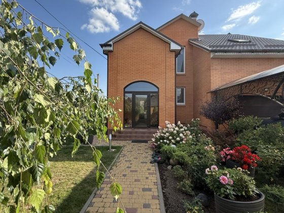 Продається будинок 200 м² у місті Бориспіль Бориспіль