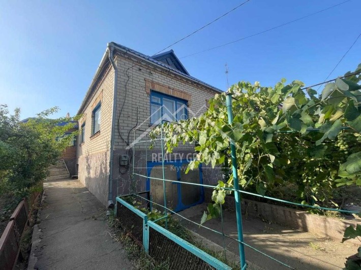 Продаж великого та затишного будинку на 17 кварталі - фото 1