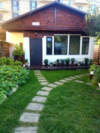 Продається еко-будинок із солом'яних блоків з ремонтом. - фото 1