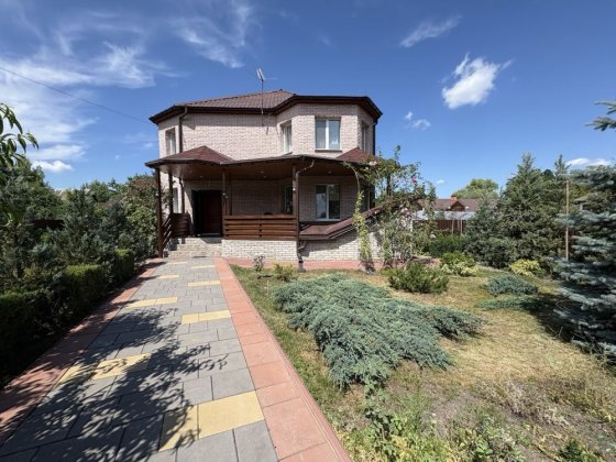 ЯКІСНИЙ  будинок 211м 2 з ремонтом! ДЕРЖПРОГРАММИ-ТАК! Буча