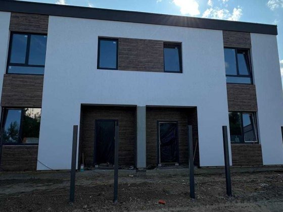 Дуплекс в центрі Бучі поруч з Авенір Плаза - центральні комунікації!!! Буча