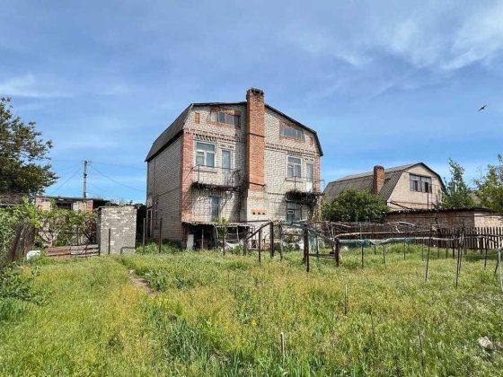Продаж 4к будинку з гаражем Довгинцево Кривий Ріг