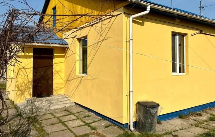 Частина будинку з ремонтом район Оствиці - фото 1