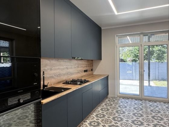 Файний будинок в Бучі. Новий ремонт . Буча