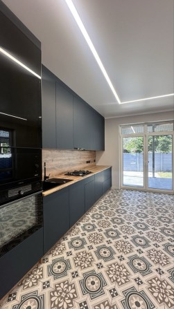 Файний будинок в Бучі. Новий ремонт . - фото 1